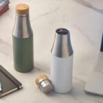 BREDA Vacuum Bottle With Bamboo Lid Green 2
